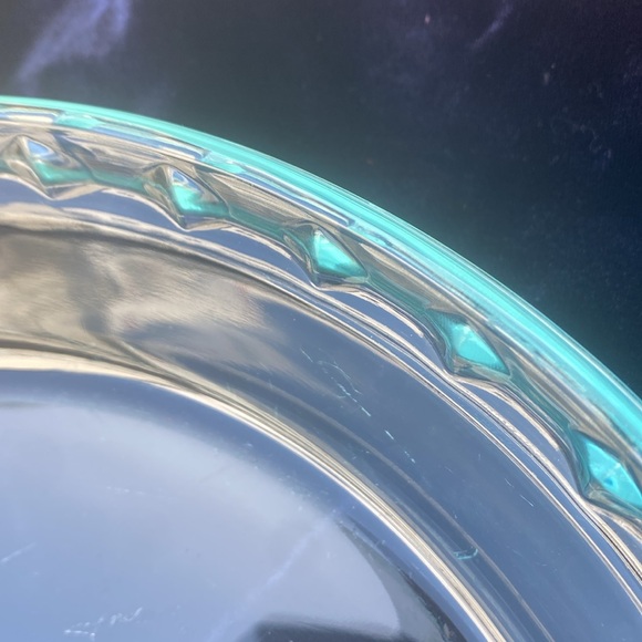 Pyrex 9.5” Glass Pie Baking Dish - Picture 5 of 5